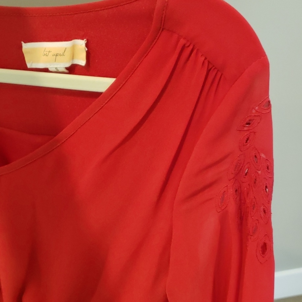 Dress - Picture 4 of 4